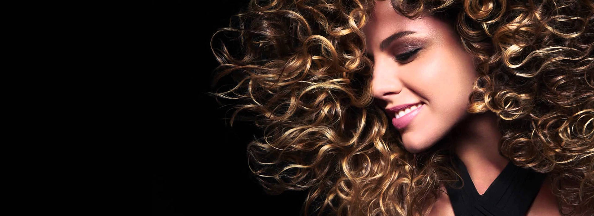 Garcia Cosmetics amplia gama de productos